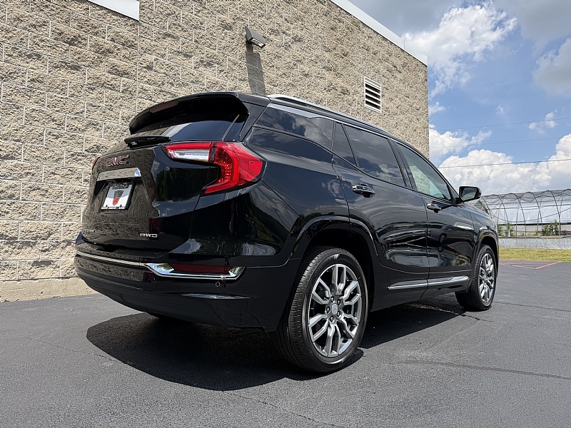 Used 2024 GMC Terrain Denali AWD Denali AWD SUV