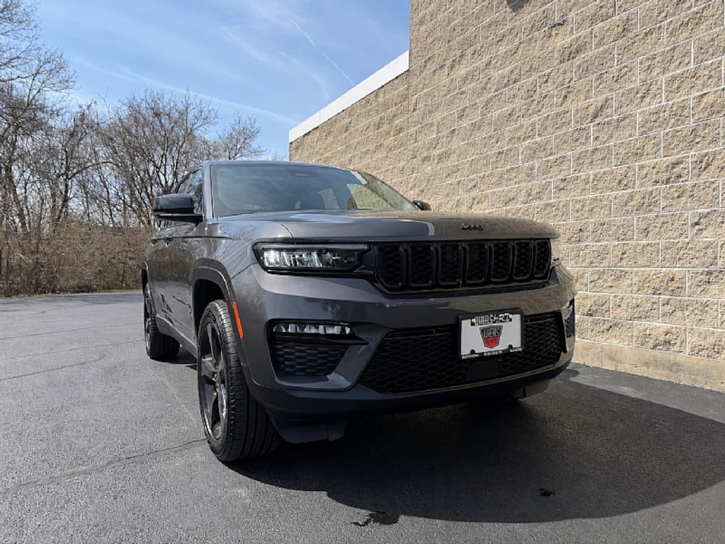 Used 2024 Jeep Grand Cherokee Limited 4x4 Limited SUV