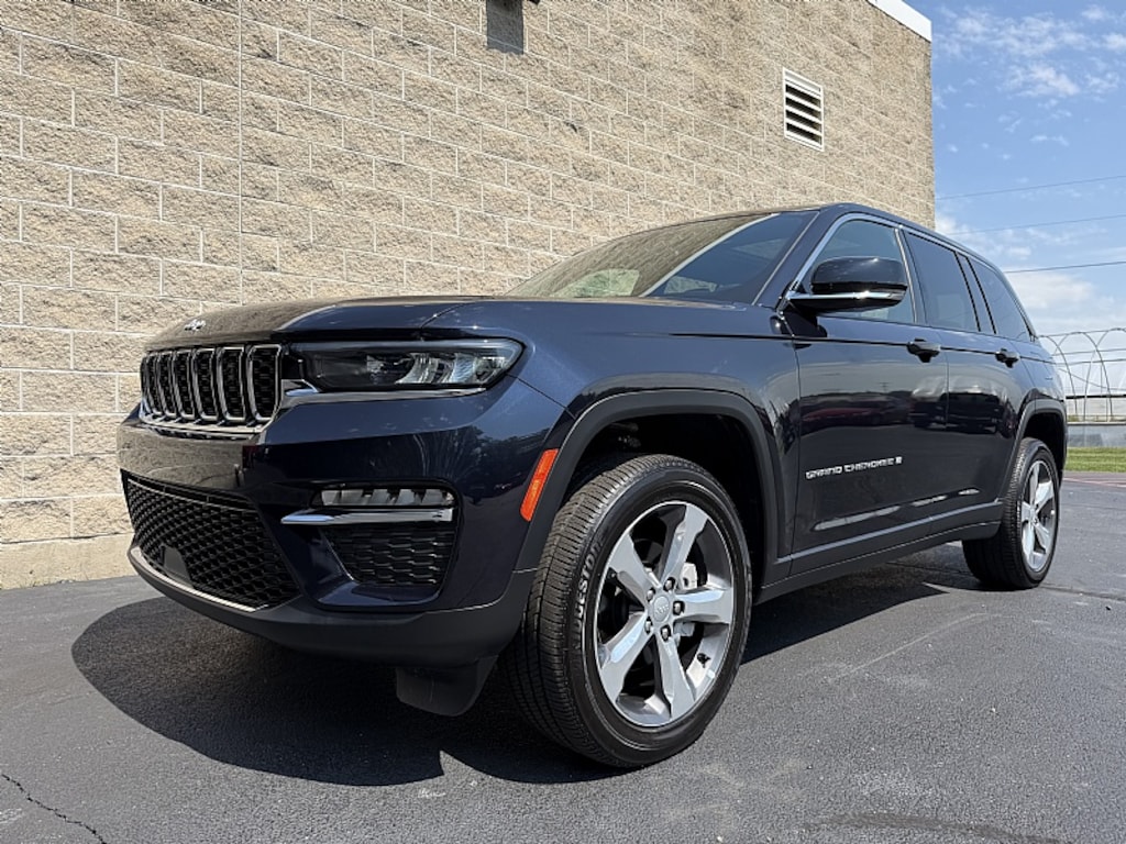 Used 2024 Jeep Grand Cherokee Limited 4x4 Limited SUV