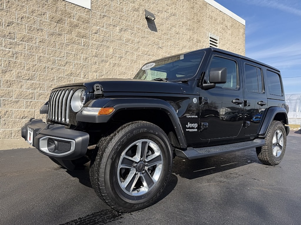 Used 2019 Jeep Wrangler Unlimited Sahara 4x4 Sahara SUV