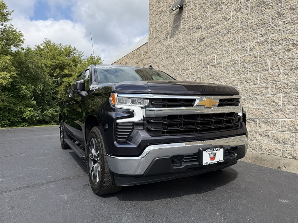 Used 2024 Chevrolet Silverado 1500 LT 4x4 LT Truck Crew Cab