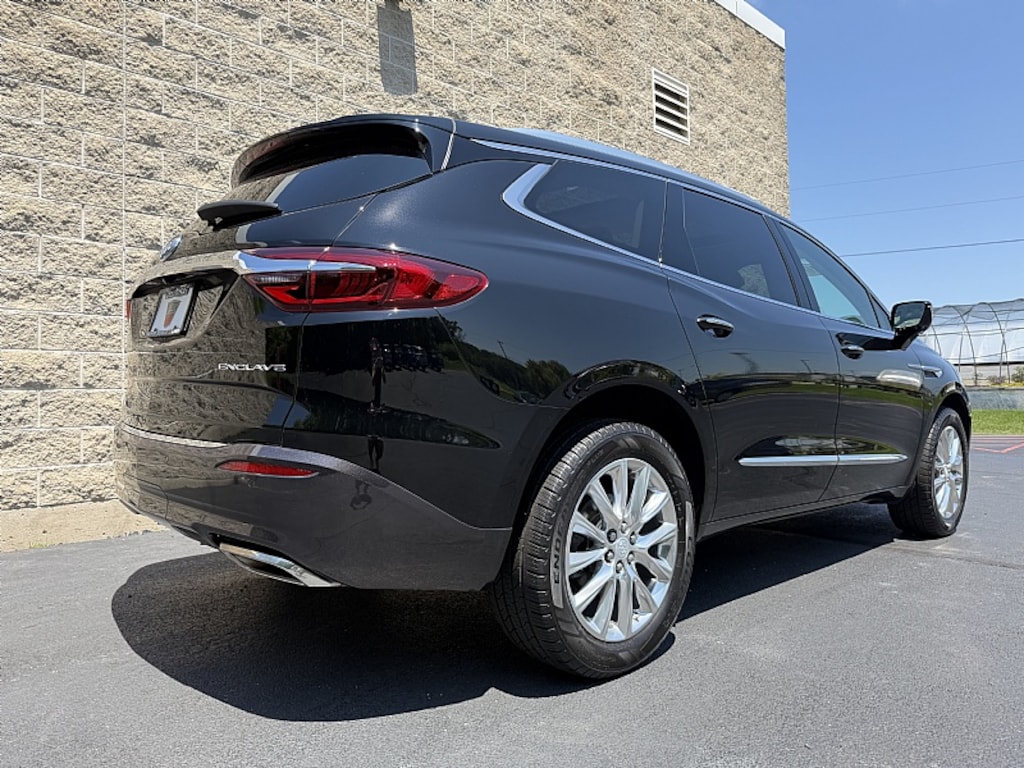 Used 2018 Buick Enclave Premium SUV