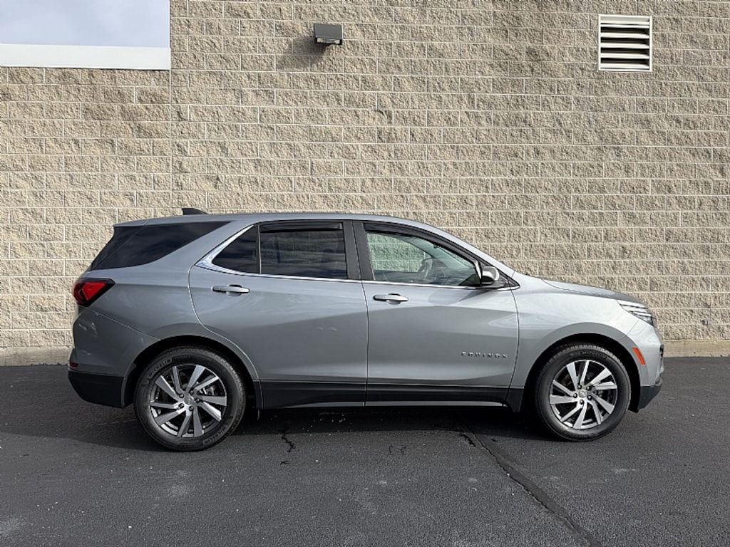 Used 2024 Chevrolet Equinox LT LT SUV