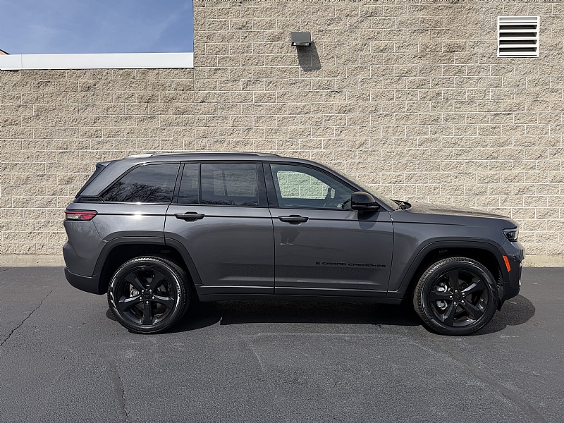 Used 2024 Jeep Grand Cherokee Limited 4x4 Limited SUV