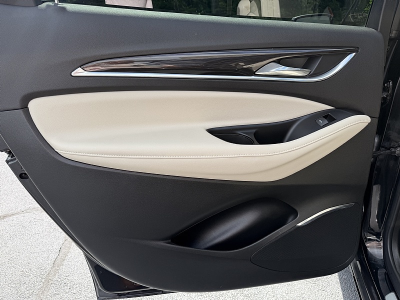 2024 Buick Enclave Essence - Photo 29