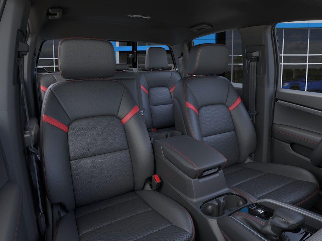 2026 Chevrolet Colorado Z71 - Photo 15