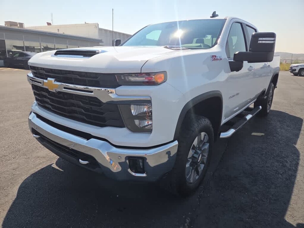 New 2026 Chevrolet Silverado 3500 HD LT Truck