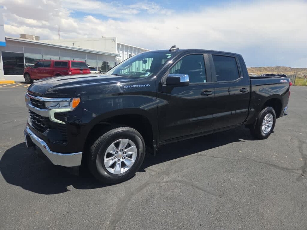 Used 2025 Chevrolet Silverado 1500 LT Truck