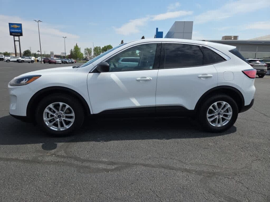 Used 2022 Ford Escape SE