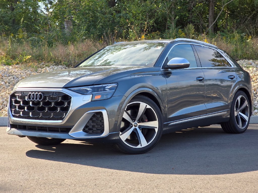 2024 Audi SQ8