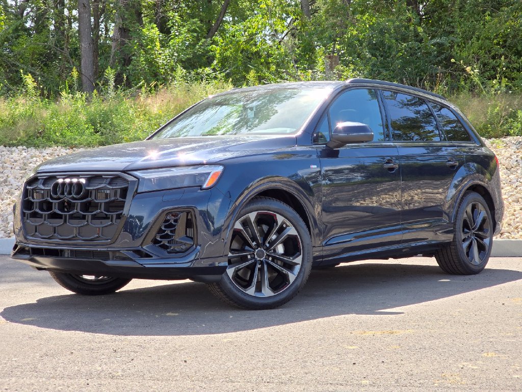 New 2026 Audi Q7 SUV