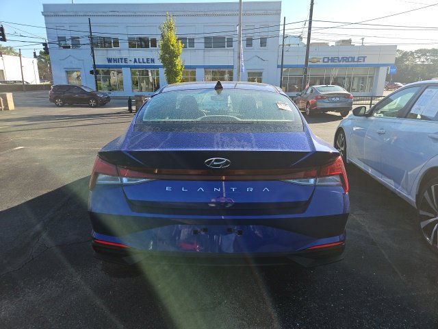 Used 2023 Hyundai Elantra SEL Sedan