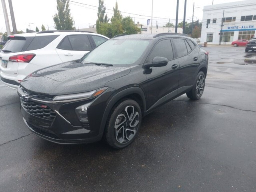 Used 2024 Chevrolet Trax 2RS SUV