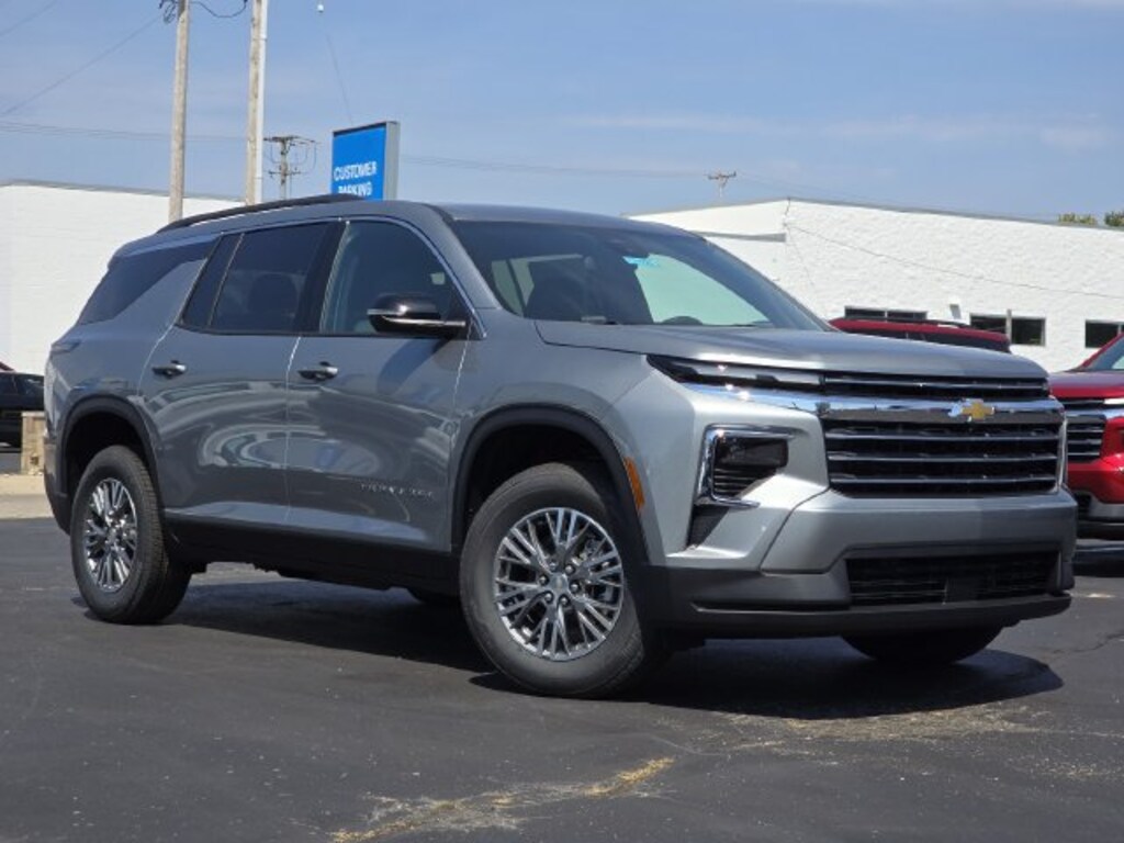 New 2027 Chevrolet Traverse FWD LT SUV