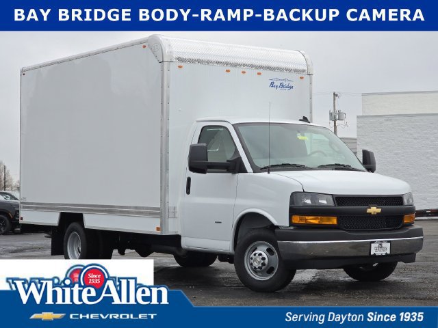 2025 Chevrolet Express Cutaway