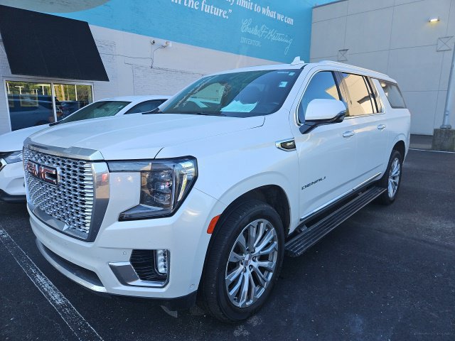 2023 GMC Yukon XL