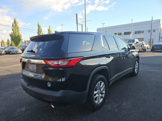 Used 2018 Chevrolet Traverse LS SUV