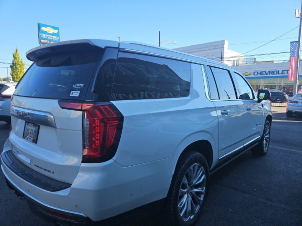 Used 2023 GMC Yukon XL Denali SUV