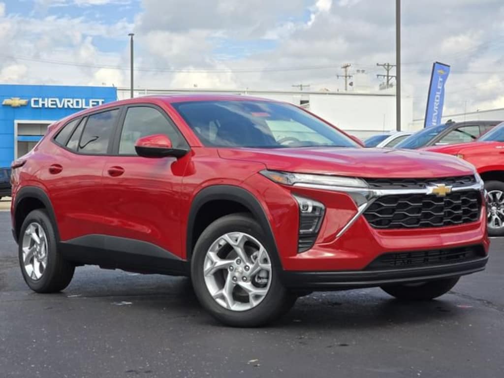 New 2026 Chevrolet Trax LS SUV