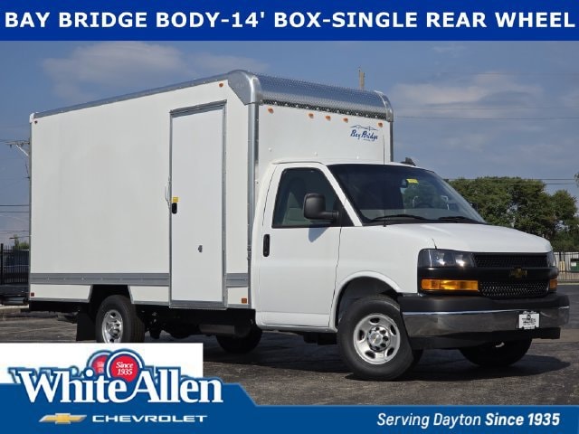 2025 Chevrolet Express Cutaway