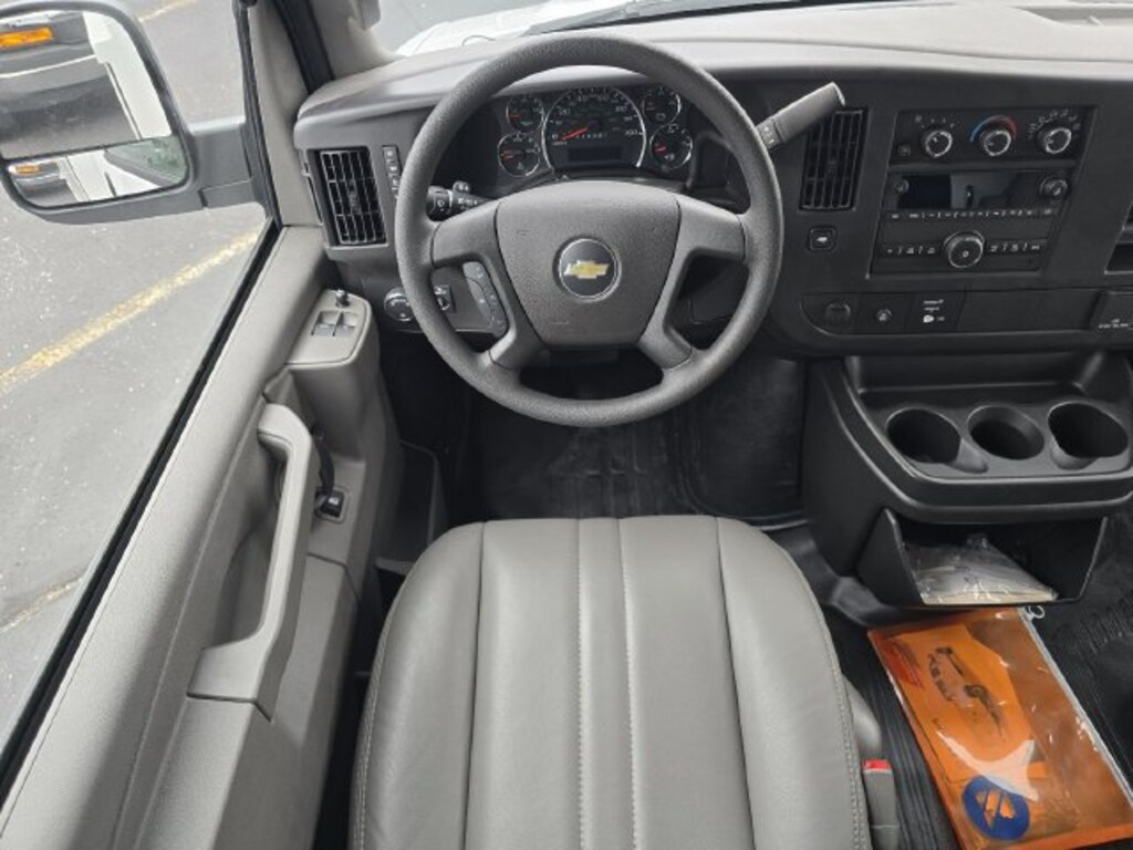 New 2026 Chevrolet Express Commercial Cutaway 1WT Cutaway Van