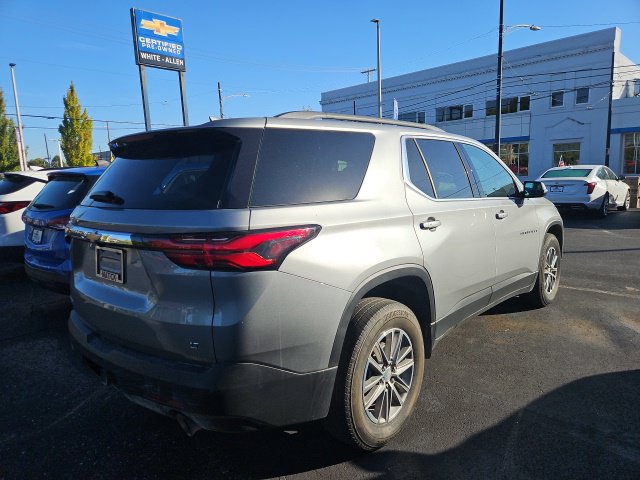 Used 2023 Chevrolet Traverse LT Cloth SUV