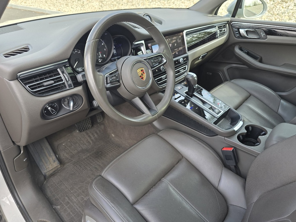 Used 2023 Porsche Macan T SUV