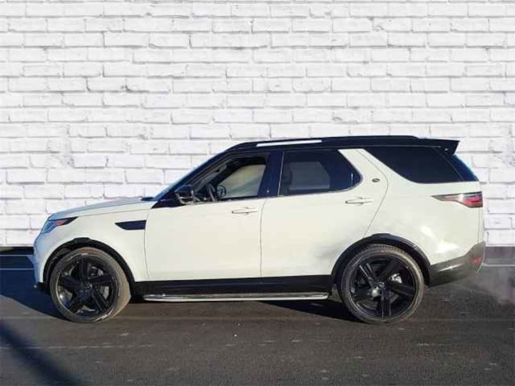 New 2025 Land Rover Discovery Dynamic se SUV
