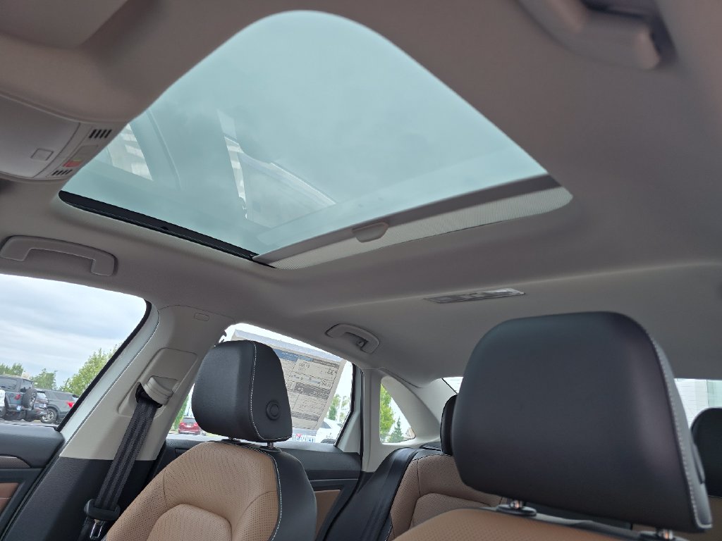 New 2027 Volkswagen Jetta 1.5T SEL Sedan
