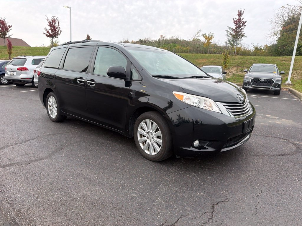 Used 2017 Toyota Sienna Van
