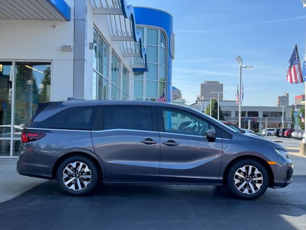 New 2027 Honda Odyssey EX-L Van Passenger Van