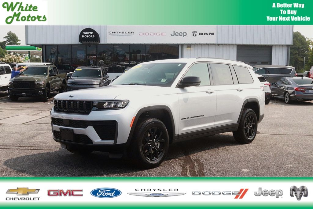 2026 Jeep Grand Cherokee L LAREDO ALTITUDE 4X4 Sport Utility