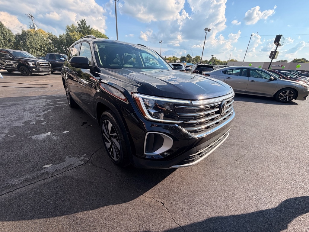 Used 2025 Volkswagen Atlas SE SUV