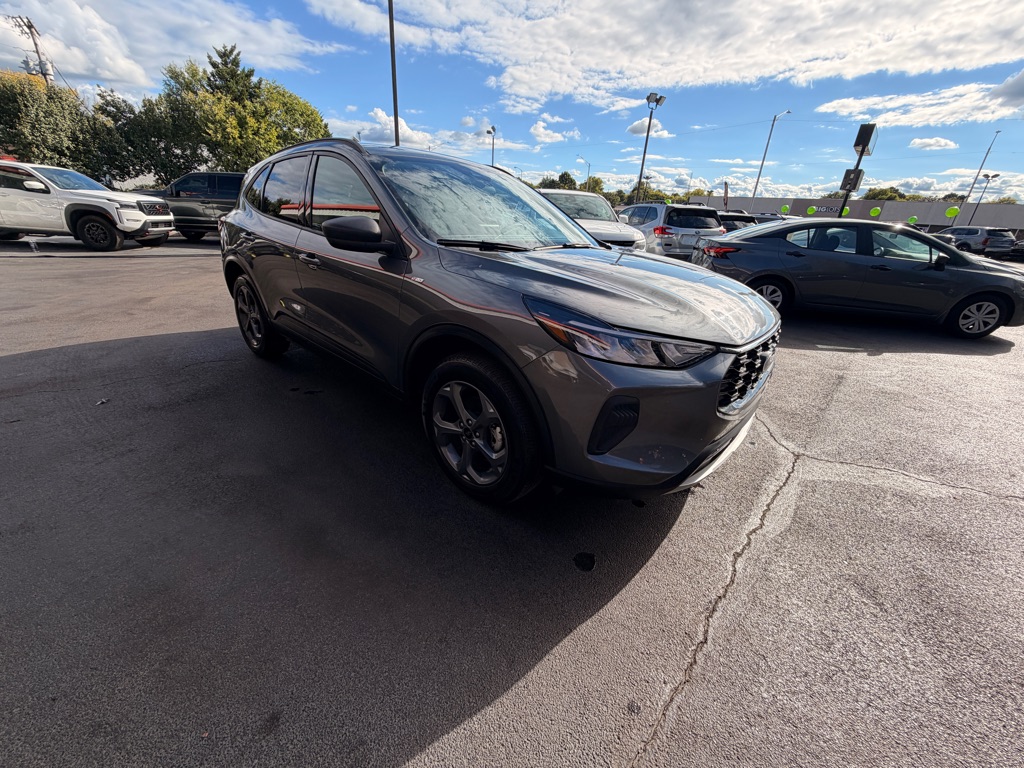 Used 2025 Ford Escape ST Line SUV