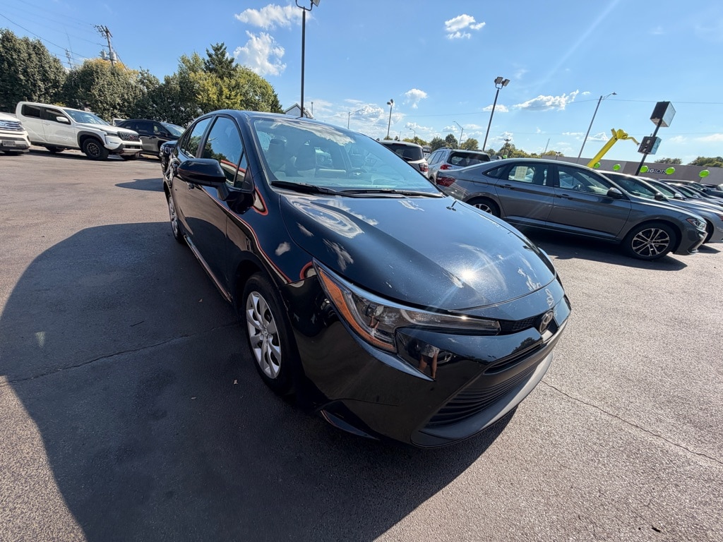 Used 2025 Toyota Corolla LE Sedan