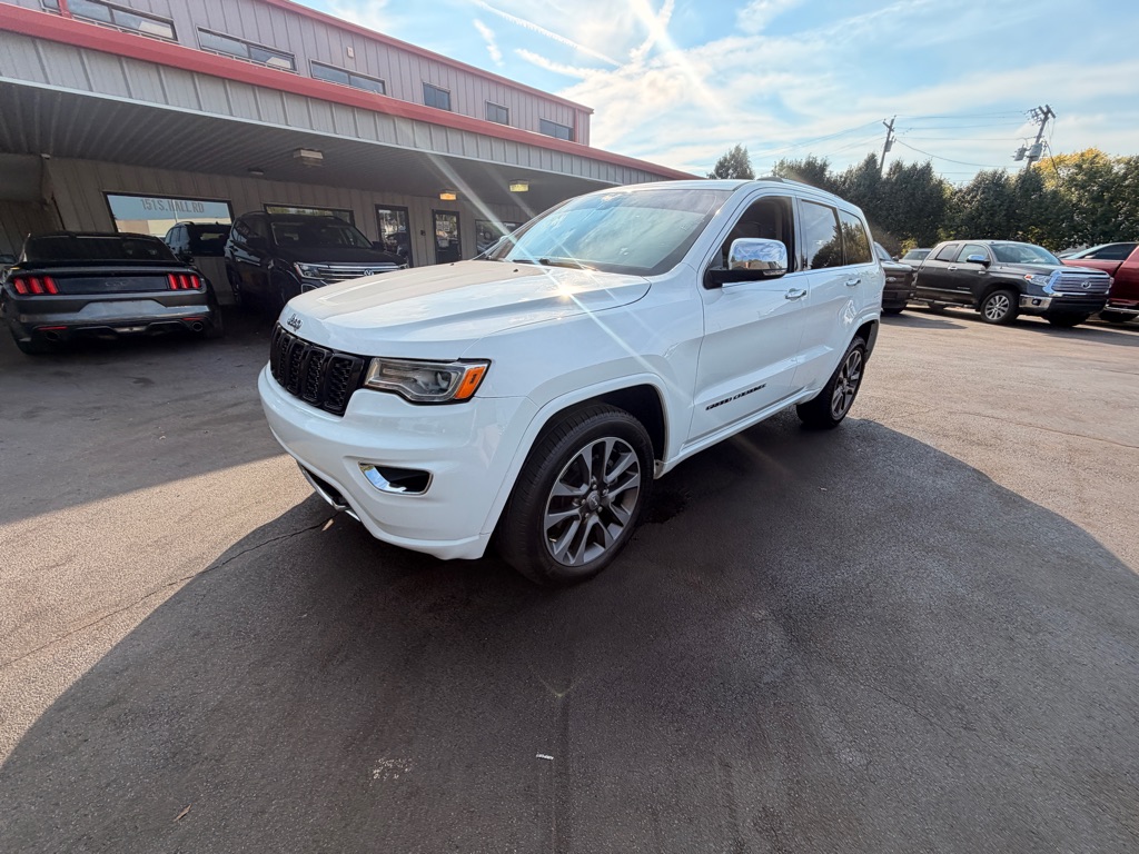 Used 2017 Jeep Grand Cherokee Overland SUV