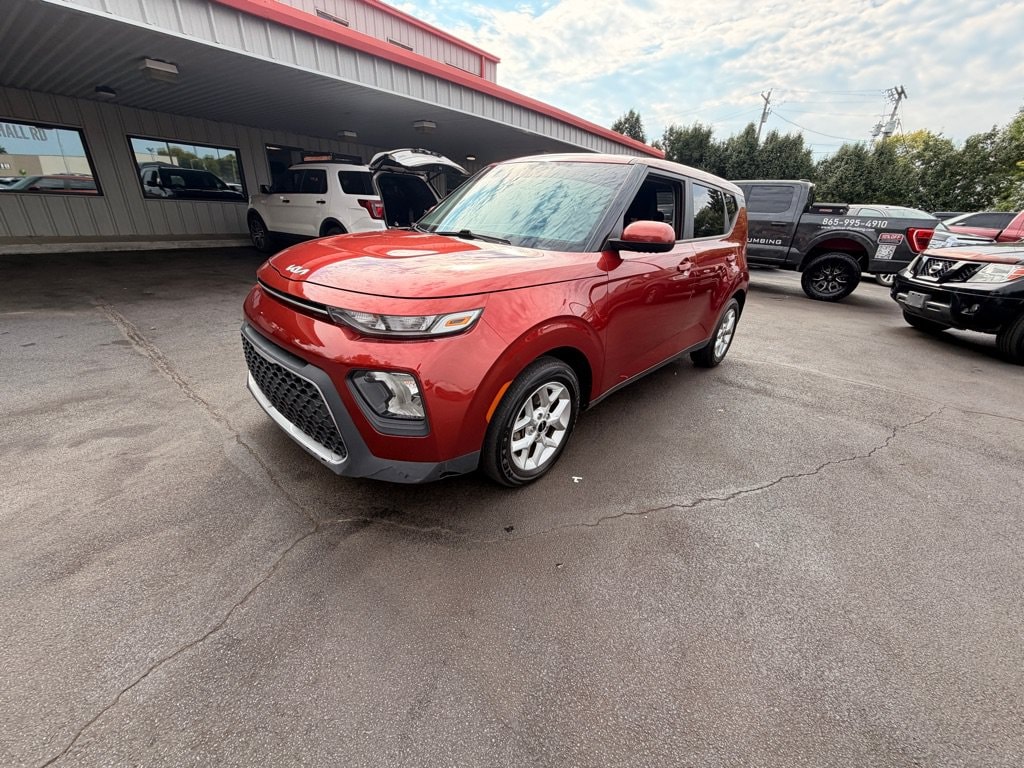 Used 2022 Kia Soul LX Hatchback