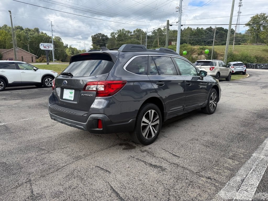 Used 2018 Subaru Outback 2.5i Limited SUV
