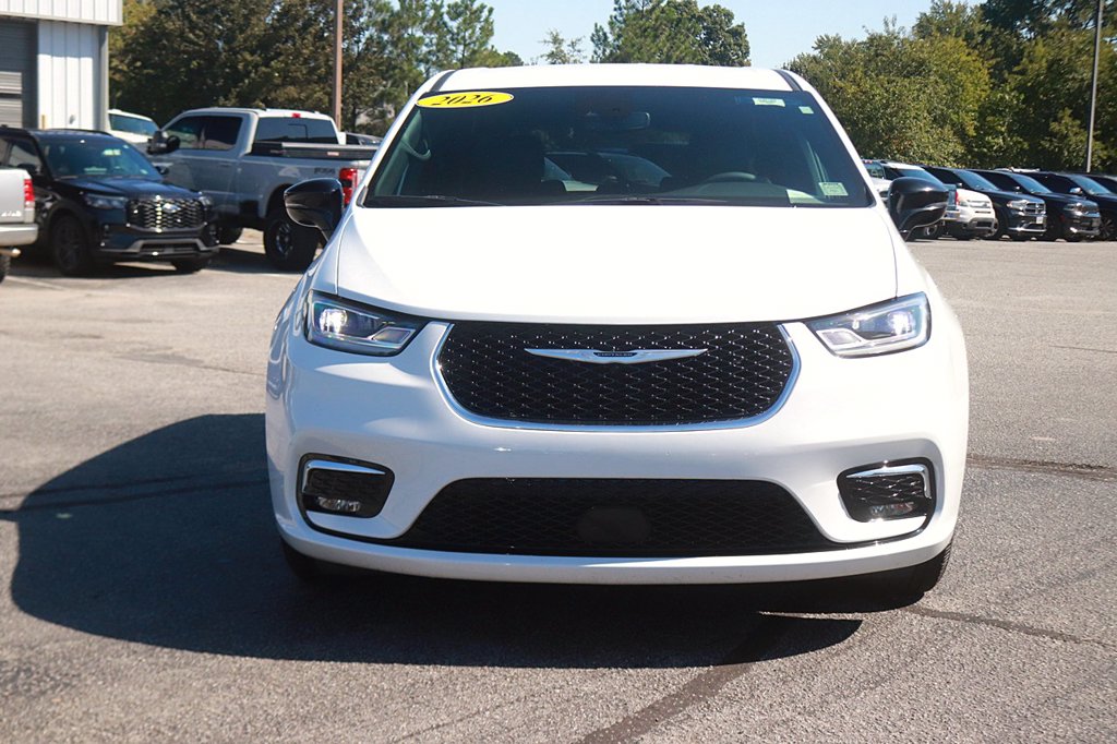 Used 2026 Chrysler Pacifica Select Minivan/Van