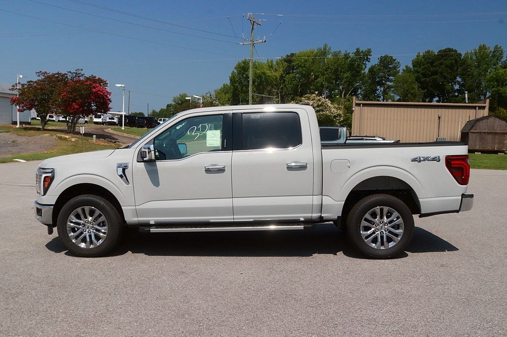 New 2026 Ford F-150 Lariat TRUCK