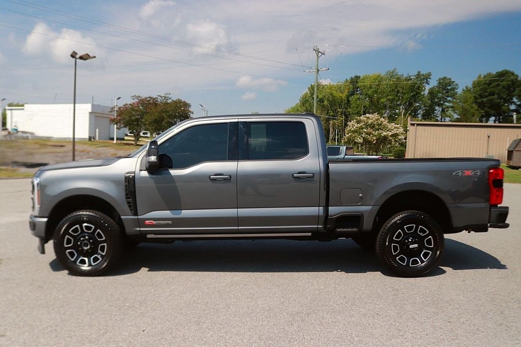 Used 2025 Ford F-350SD Platinum Truck