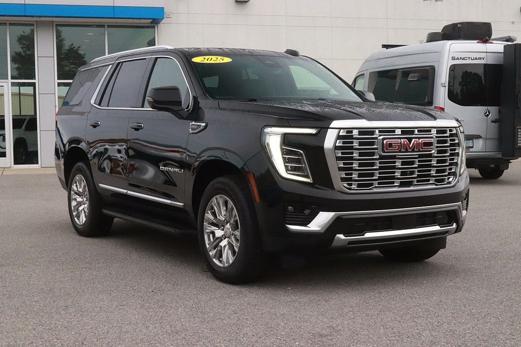 Used 2025 GMC Yukon Denali SUV