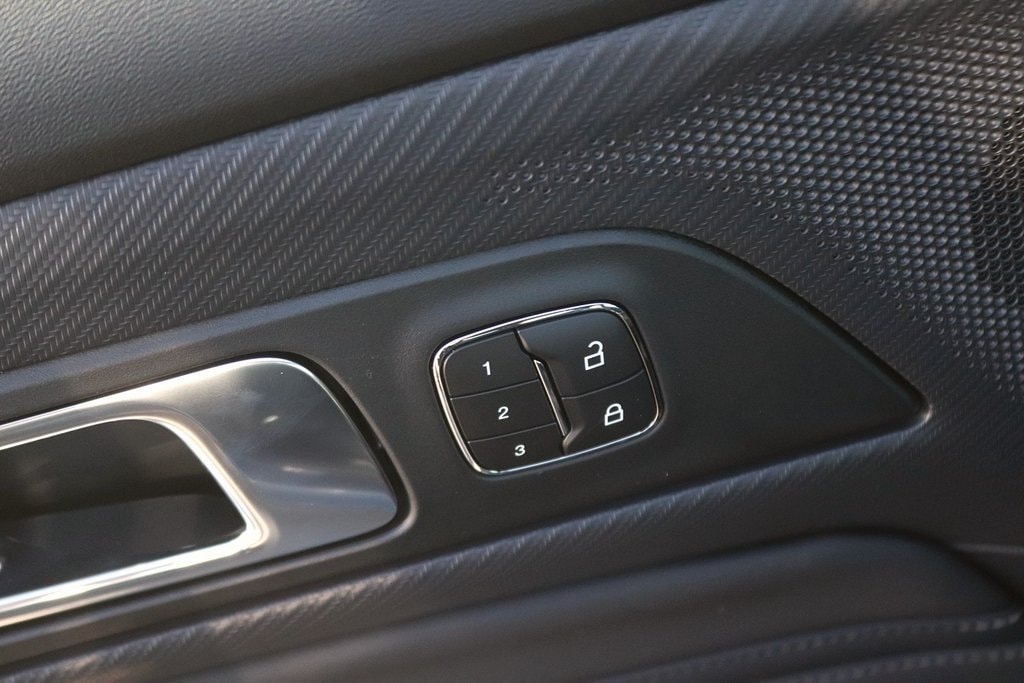 2026 Ford Mustang EcoBoost Premium Fastback - Photo 10