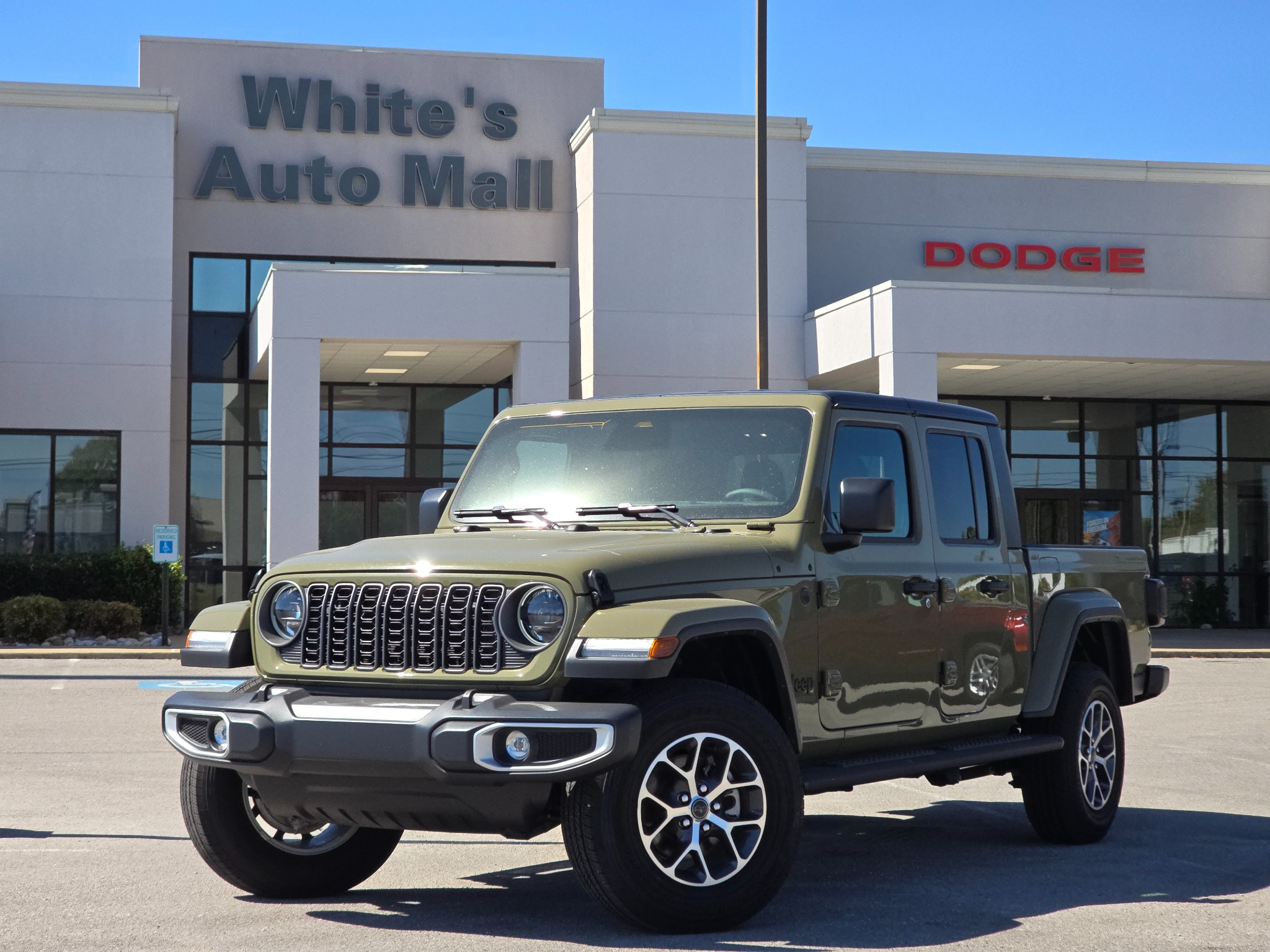 2026 Jeep Gladiator Pickup 