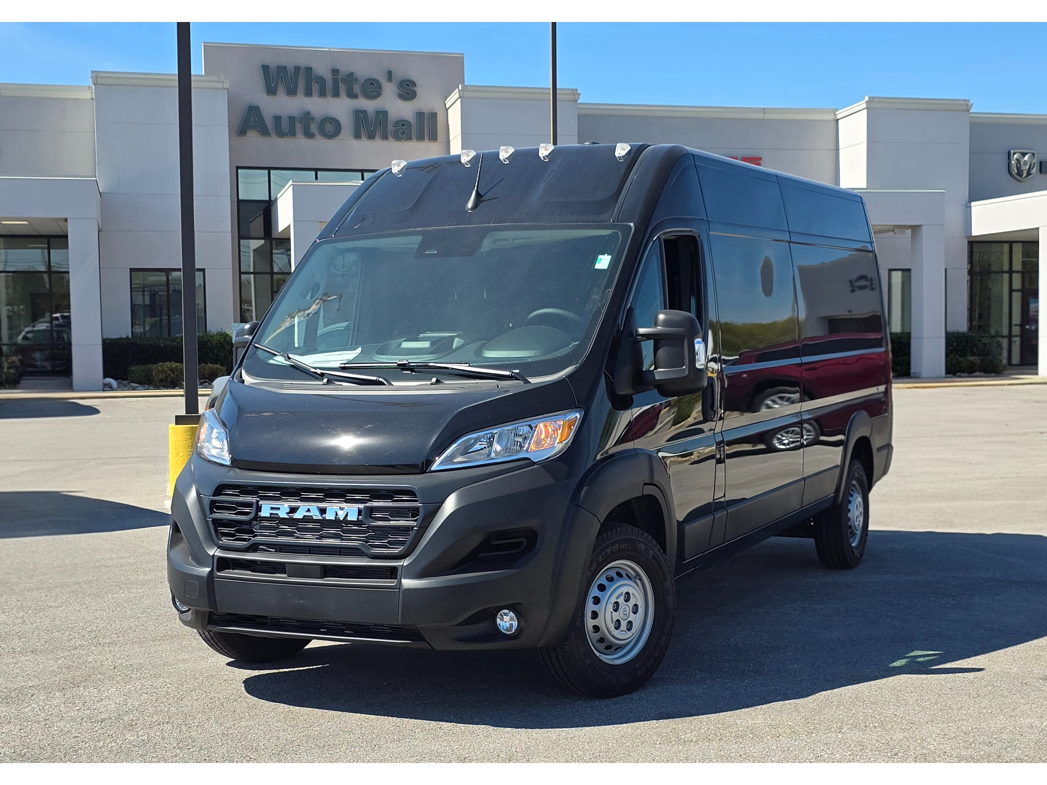 2026 RAM ProMaster Cargo Van Tradesman