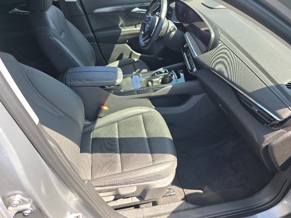 2025 Buick Envision Preferred - Photo 14