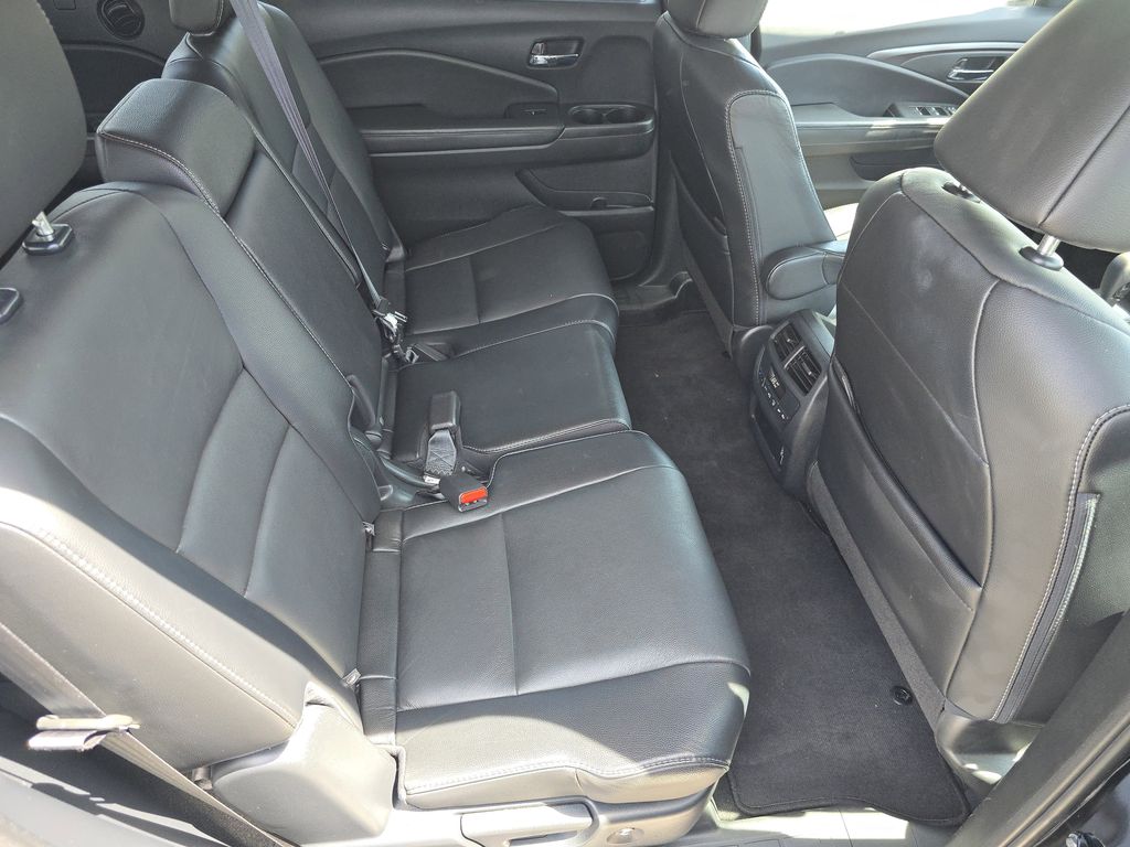 2020 Honda Pilot EX-L - Photo 22