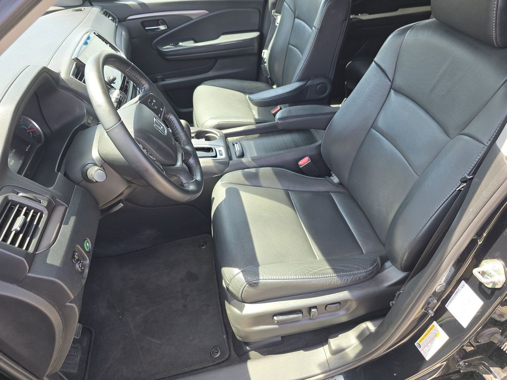 2020 Honda Pilot EX-L - Photo 26