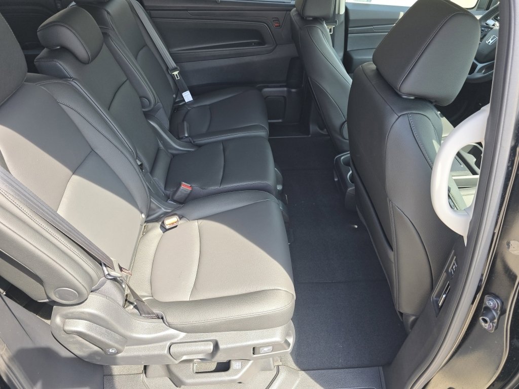 2026 Honda Odyssey EX-L - Photo 22
