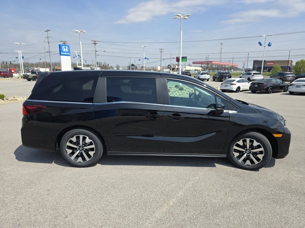 2026 Honda Odyssey EX-L - Photo 14